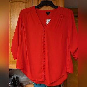 NWT Torrid sz 00 Harper Red Blouse